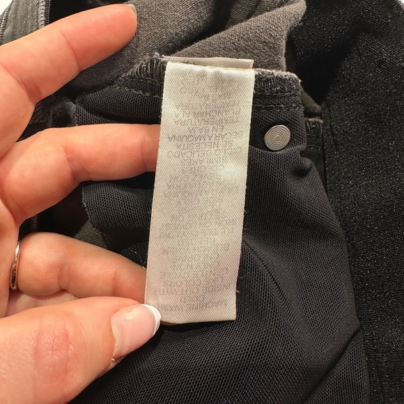 Democracy slimming jeans stretchy mid rise raw hem straight leg gray size 8 - Picture 8 of 9